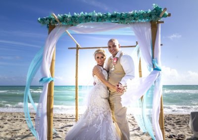 Ideal I Do's Florida Beach Weddings Kaitlyn & Chris 12-17_27